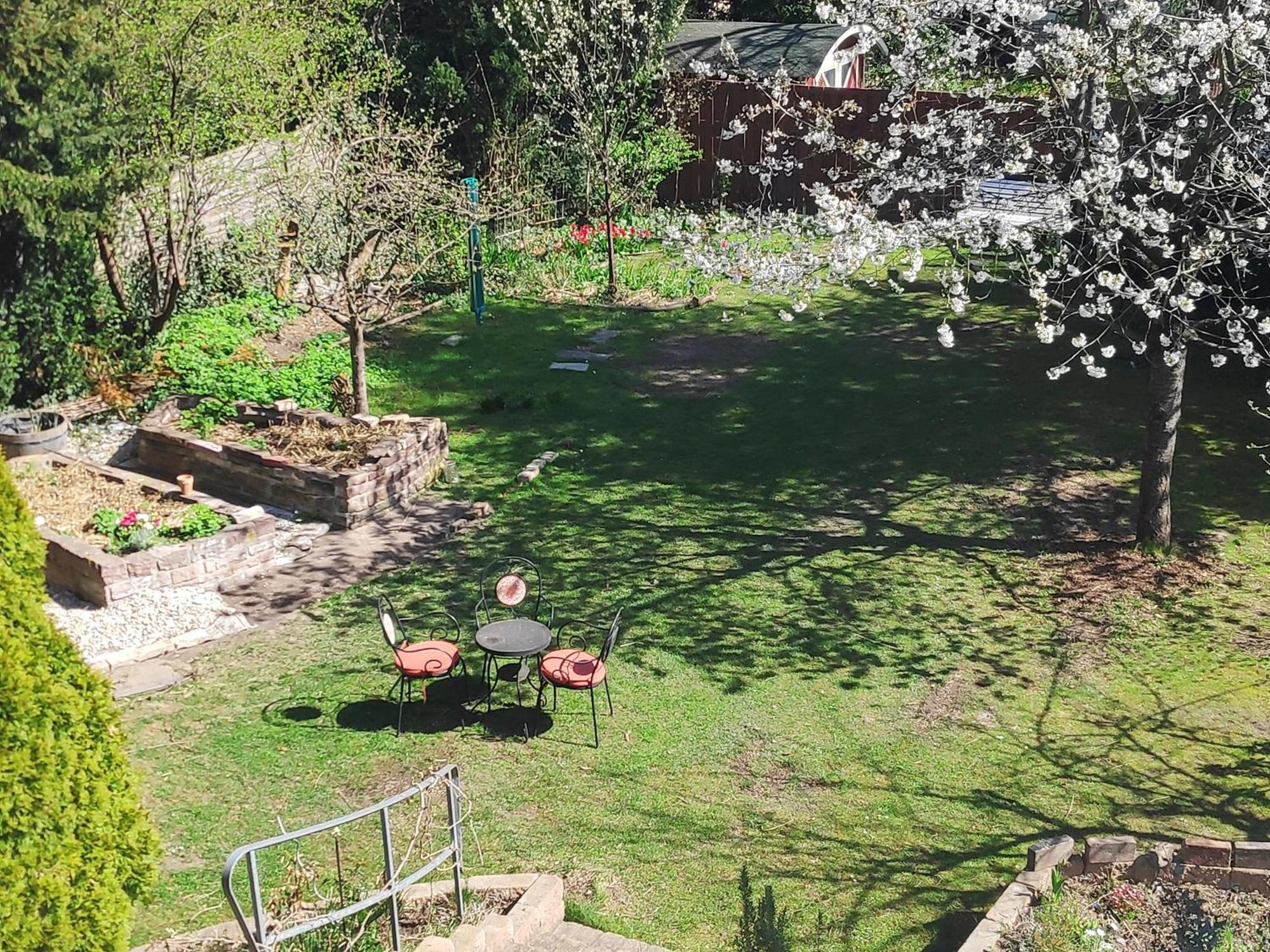 Mini-Apartment Ruhig Und Verkehrsguenstig In Berlijn Buitenkant foto